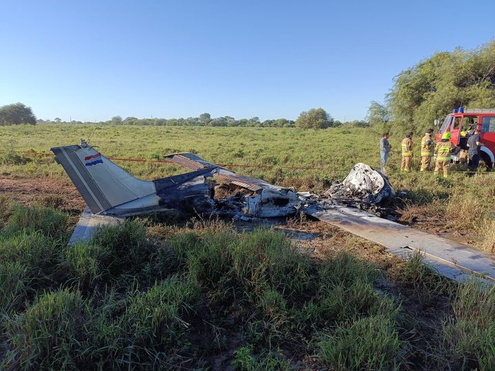 Dos muertos tras caída de una aeronave en Loma Plata